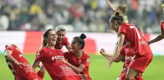 ABB Fomget, Turkcell Kadınlar Futbol Süper Ligi Final maçında Fenerbahçe Petrol Ofisi'ni yenerek şampiyon oldu