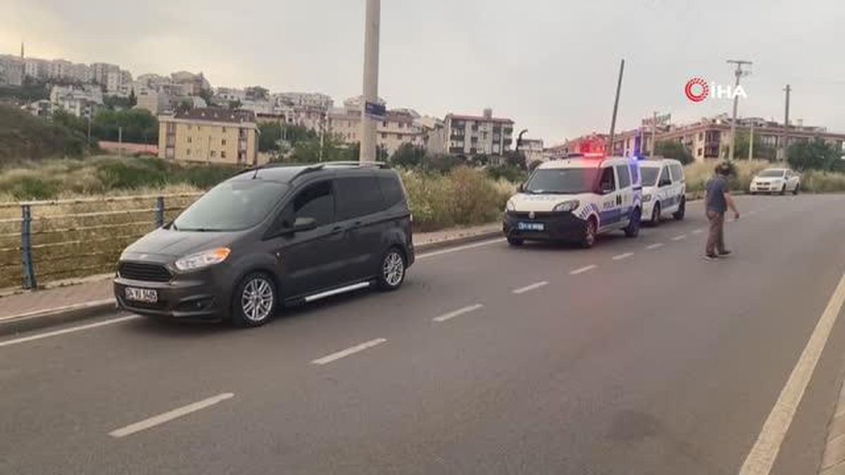 Aracıyla seyir halindeyken hayatının şokunu yaşadı