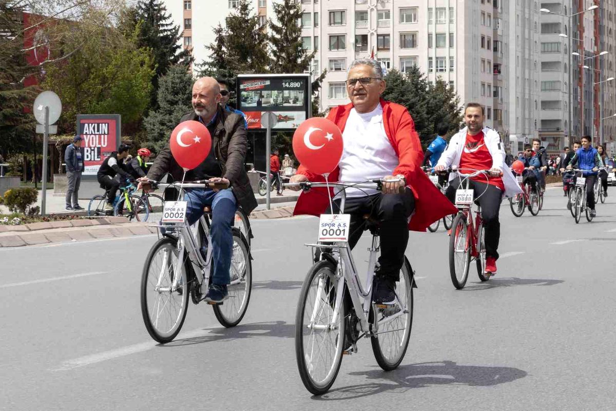 Kayseri'de Bisiklet Yolu Uzunluğu 80 Kilometreye Ulaştı