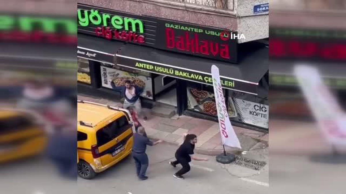 Samsun'da Bıçaklı Sopalı Kavga: 1 Ölü, 2 Yaralı