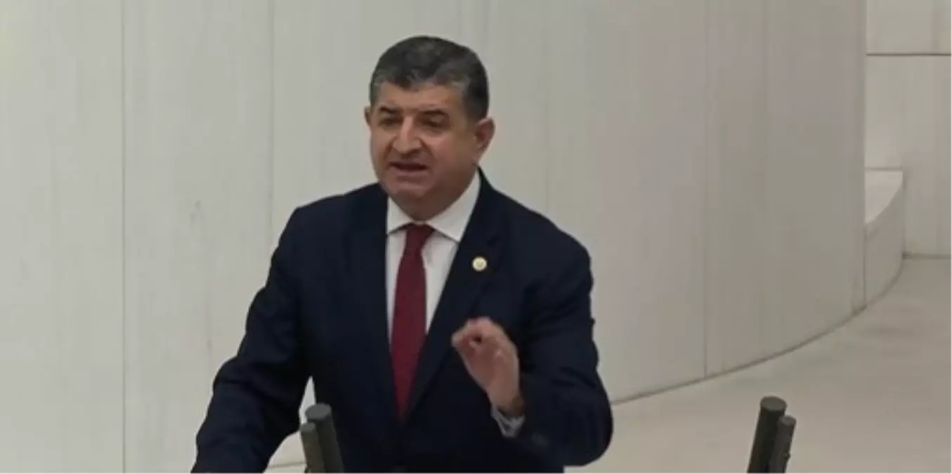 Cavit Arı kimdir? Cavit Arı kaç yaşında, nereli? Cavit Arı hayatı ve biyografisi!