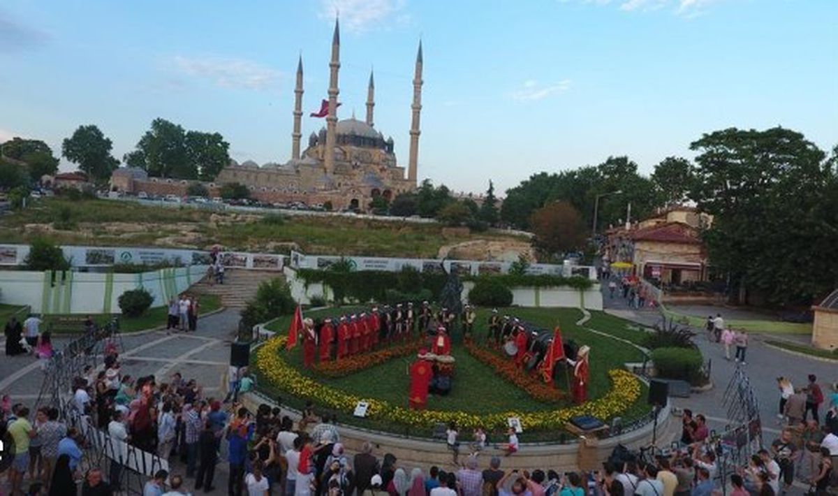 Edirne kaç milletvekili çıkarıyor? Edirne milletvekilleri sayısı kaç? 28. Dönem Edirne AK Parti ve CHP milletvekil listesi