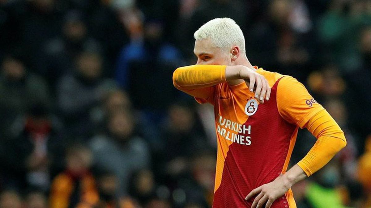 Icardi'yi örnek aldı! Victor Nelsson'dan Galatasaray taraftarının gönlünü fethedecek stil
