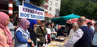 Sinop'ta Depremzedeler İçin Hayır Etkinliği Düzenlendi