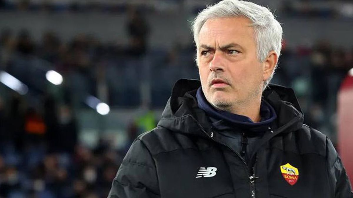 Soruşturma başlatıldı! Kupayı alamayan Mourinho'ya bir darbede UEFA'dan