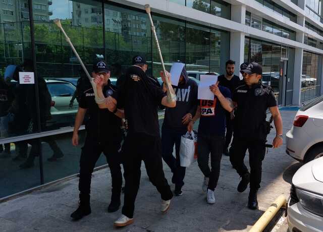 Uyuşturucu ticaretinden tutuklanan şahıs: Umreye giderken yakalandım