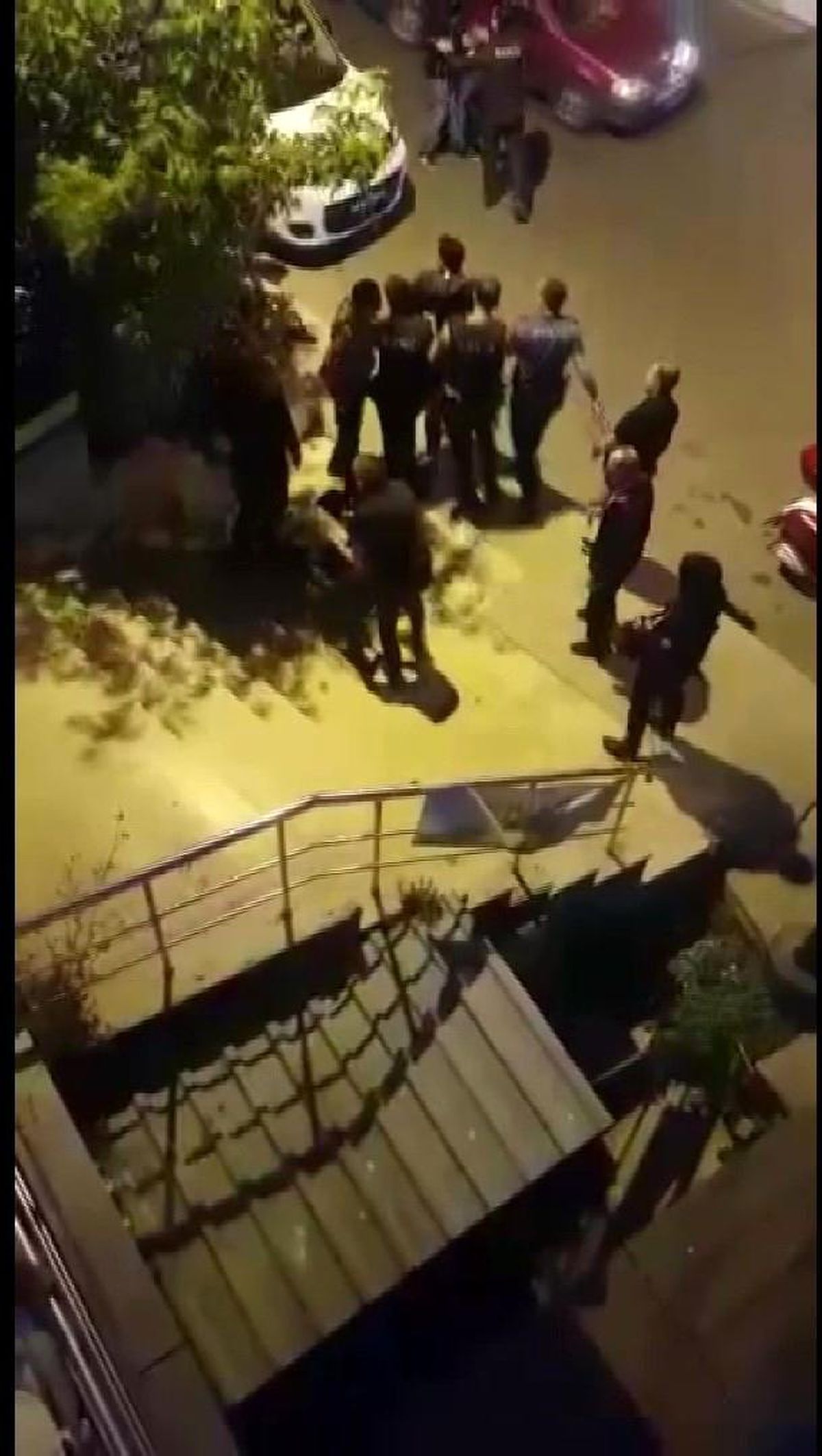 Ataşehir'de polis ve bekçilere mukavemet eden şahıslar gözaltına alındı