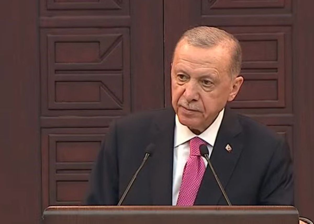 CANLI İZLE| Kabine açıklaması canlı izle! Cumhurbaşkanı Erdoğan yeni kabineyi açıklıyor! Son dakika! Cumhurbaşkanı Erdoğan kabine açıklaması izle!
