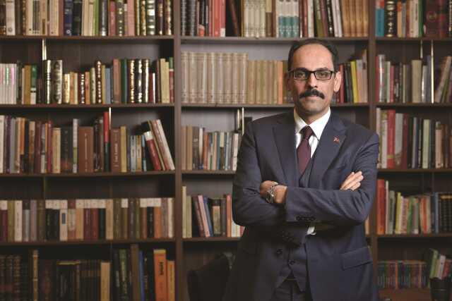 Gözler Cumhurbaşkanı Erdoğan'ın açıklayacağı yeni Kabine'de! İşte kulislerde konuşulan isimler Gözler Cumhurbaşkanı Erdoğan'ın açıklayacağı yeni Kabine'de! İşte kulislerde konuşulan isimler