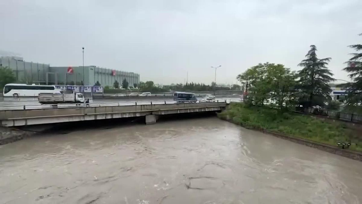 Ankara Çayı Tam Kapasiteye Ulaştı