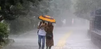 Meteoroloji açıkladı: 30 il için kuvvetli sağanak ve fırtına uyarısı