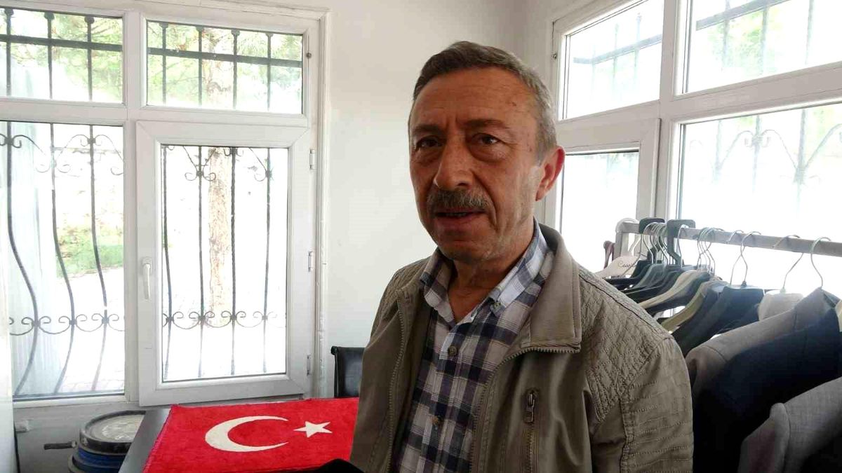 Niğde'de muhtarlık ofisi mağazaya dönüştü, ihtiyaç sahiplerine kıyafet yardımı yapılıyor