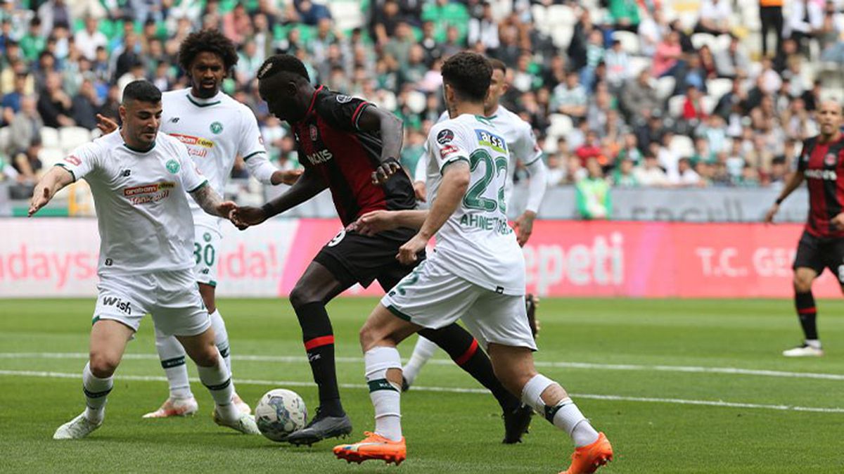 Puanlar paylaşıldı! Konya'da gol var kazanan yok