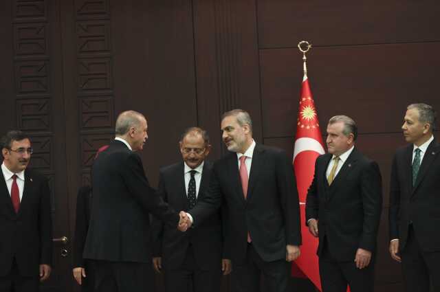 Son Dakika: Cumhurbaşkanı Erdoğan yeni Kabine'yi açıkladı! 2 isim hariç hepsi değişti, işte yeni dönemin bakanları