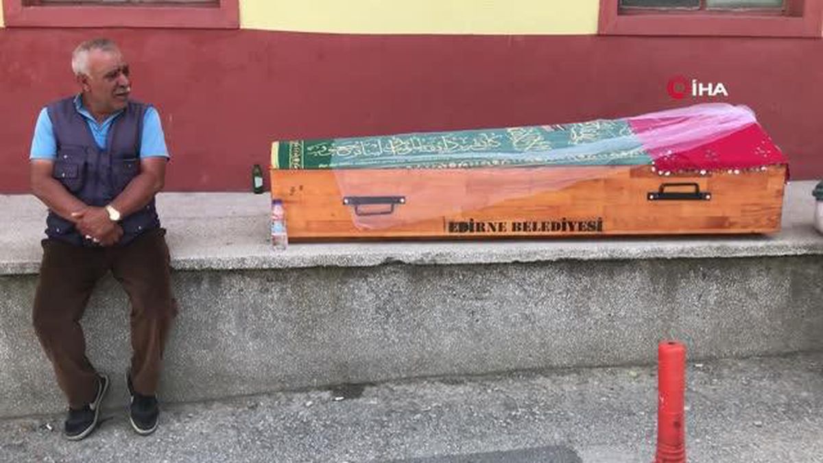 Tüfekle vurulan genç kız duvakla toprağa verildi