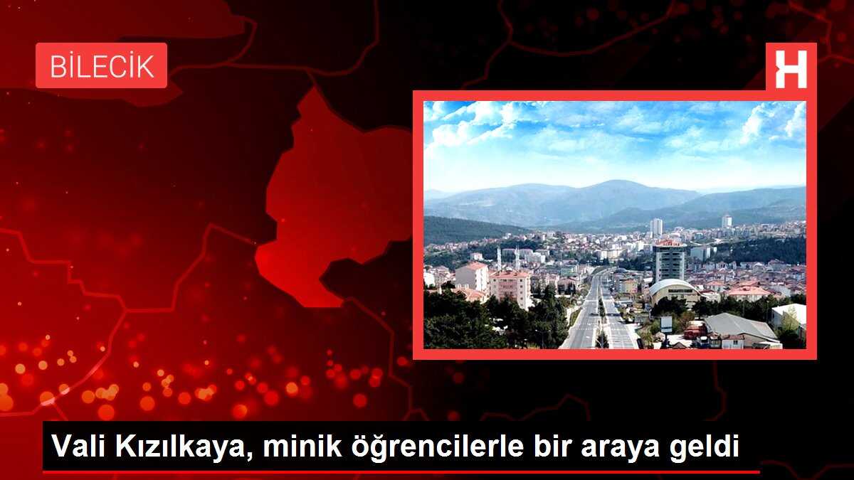 Vali Kızılkaya, minik öğrencilerle bir araya geldi