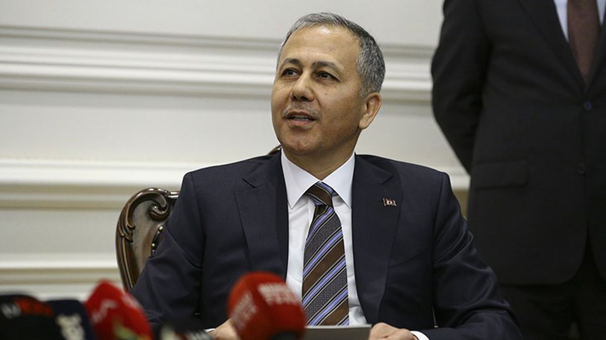 İçişleri Bakanlığı görevini devralan Ali Yerlikaya net konuştu: Hukuk ve insan haklarından asla taviz verilmeyecek