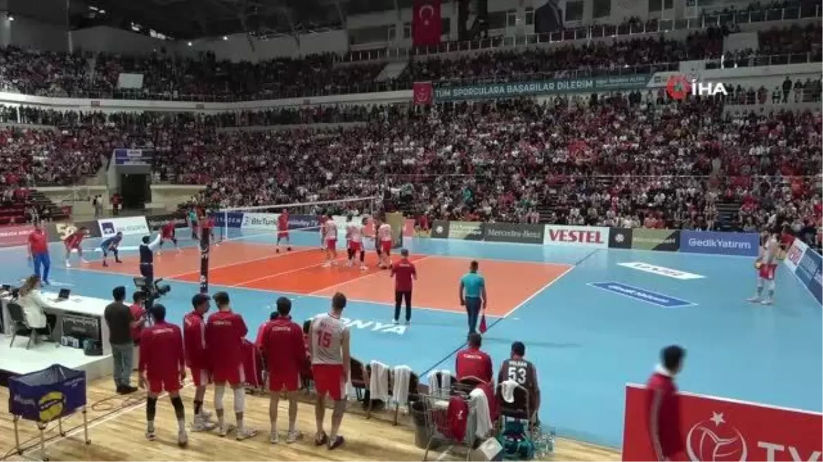 A Milli Erkek Voleybol Takımı Altın Ligi'ni kazanacağına inanıyor