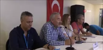 Ayvalık'ta Klasik Otomobillerin Yarışı Başladı