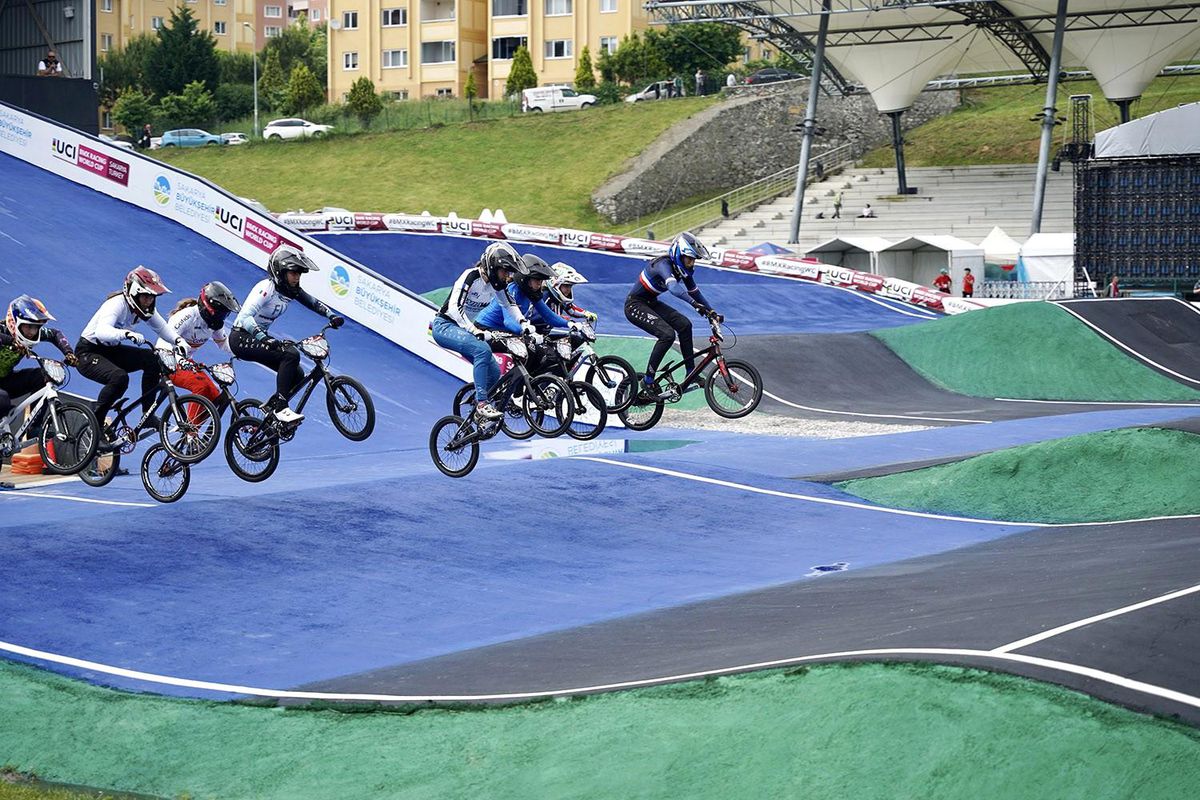 Sakarya'da BMX Racing World Cup yarışları dünya yıldızlarını ağırladı
