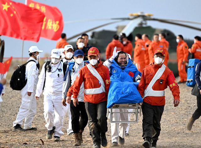 Çin'in Shenzhou-15 Astronotları Dünya'ya Döndü