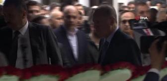 Cumhurbaşkanı Erdoğan, usta gazeteci Mehmet Barlas'ın cenaze törenine katıldı