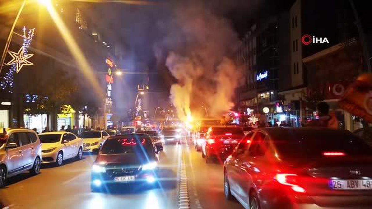 Erzurum'da Galatasaray Taraftarı Şampiyonluğu ve Derbi Galibiyetini Kutladı