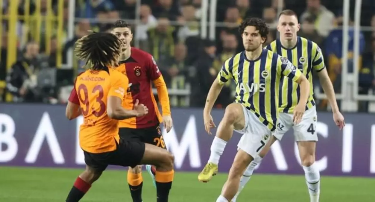 Galatasaray - Fenerbahçe derbisinin VAR hakemi belli oldu
