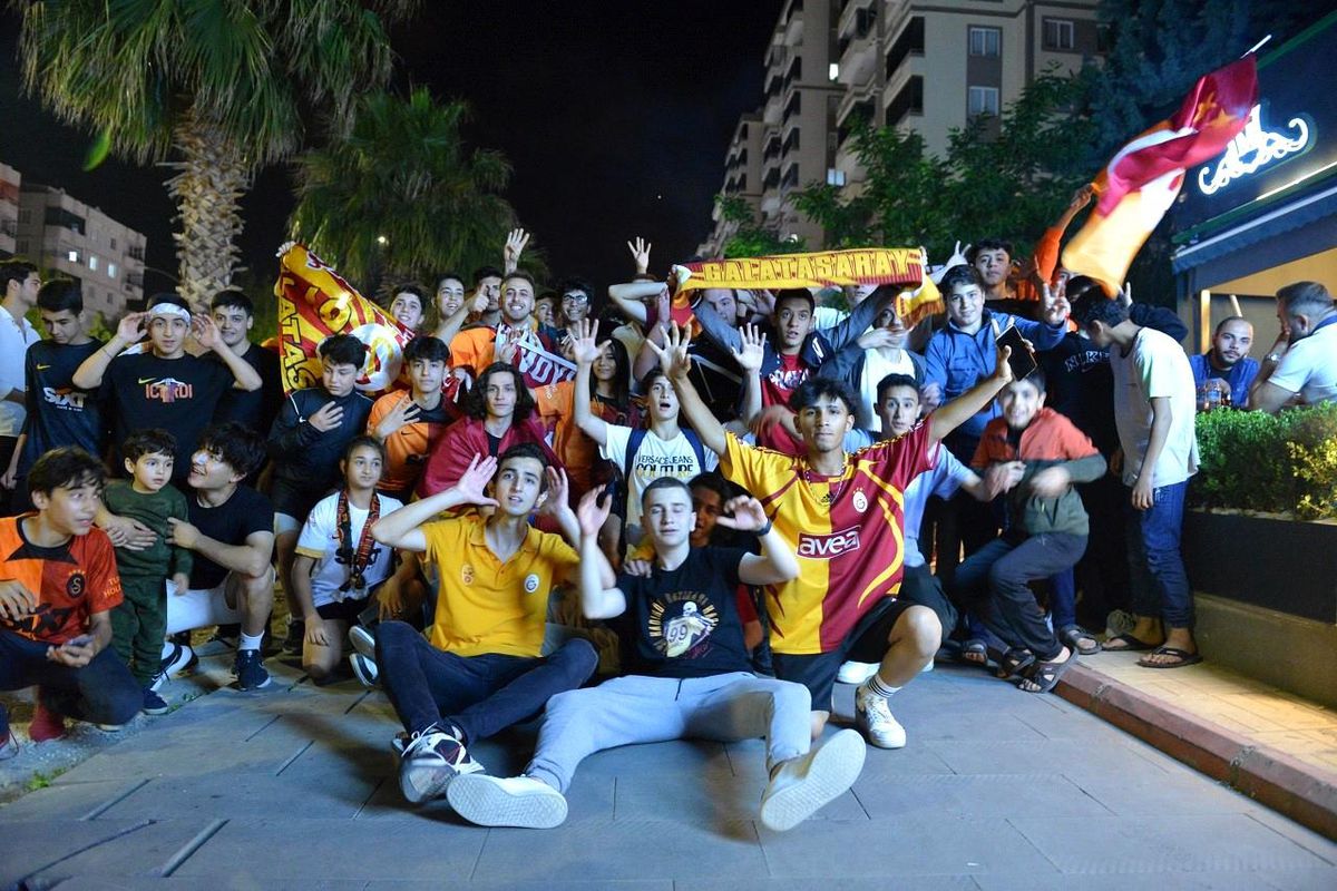 Galatasaray'ın 23. şampiyonluğu Kahramanmaraş'ta coşkuyla kutlandı