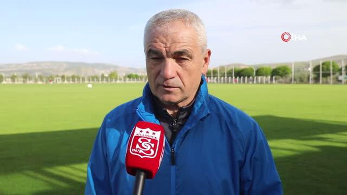 Rıza Çalımbay: 'Sıkıntılı sezon oldu'