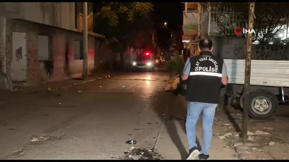 İzmir'de yol verme kavgası cinayete dönüştü: 1 ölü, 1 yaralı