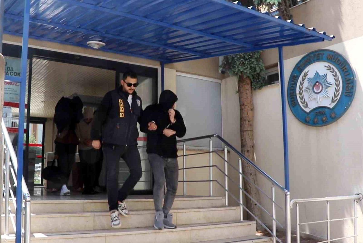 9 ilde dolandırıcılık operasyonu: 7 tutuklama