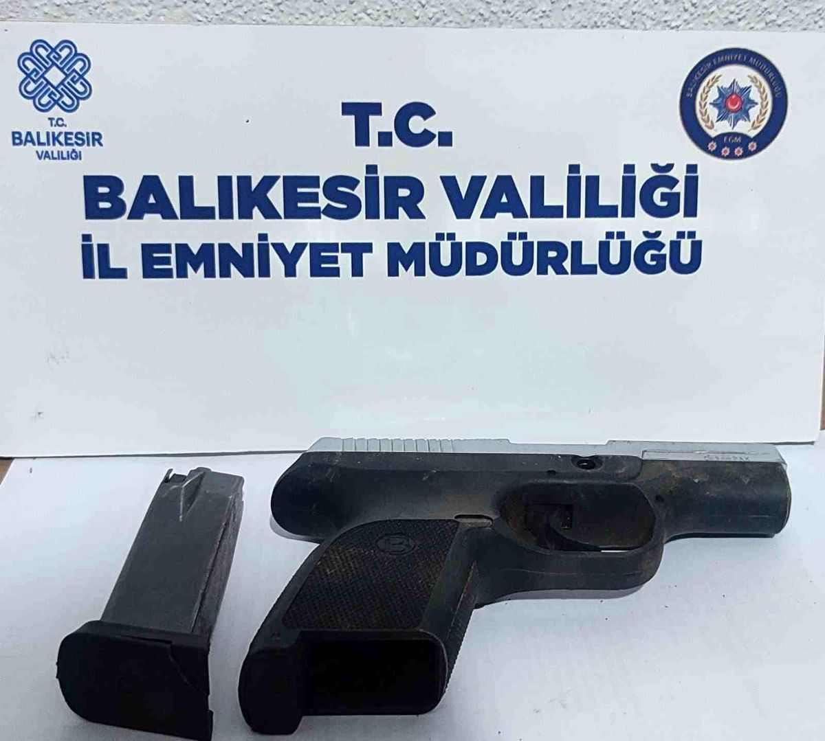 Balıkesir'de 124 şahıs gözaltına alındı, 63'ü tutuklandı