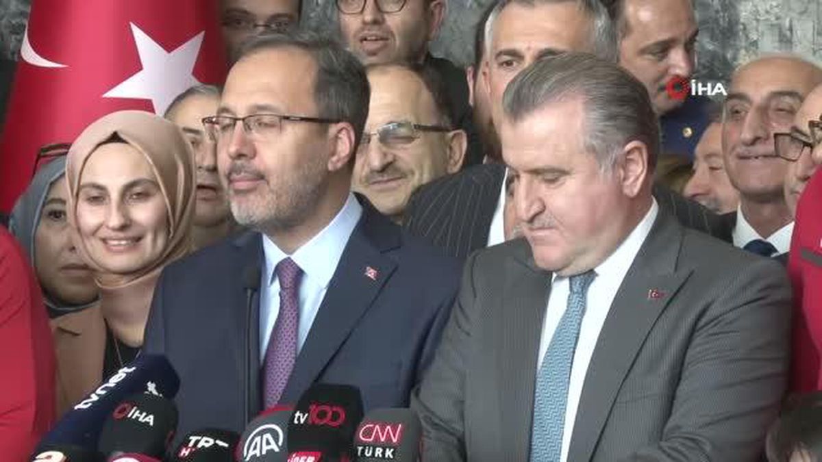 Gençlik ve Spor Bakanlığı'nda devir teslim töreni