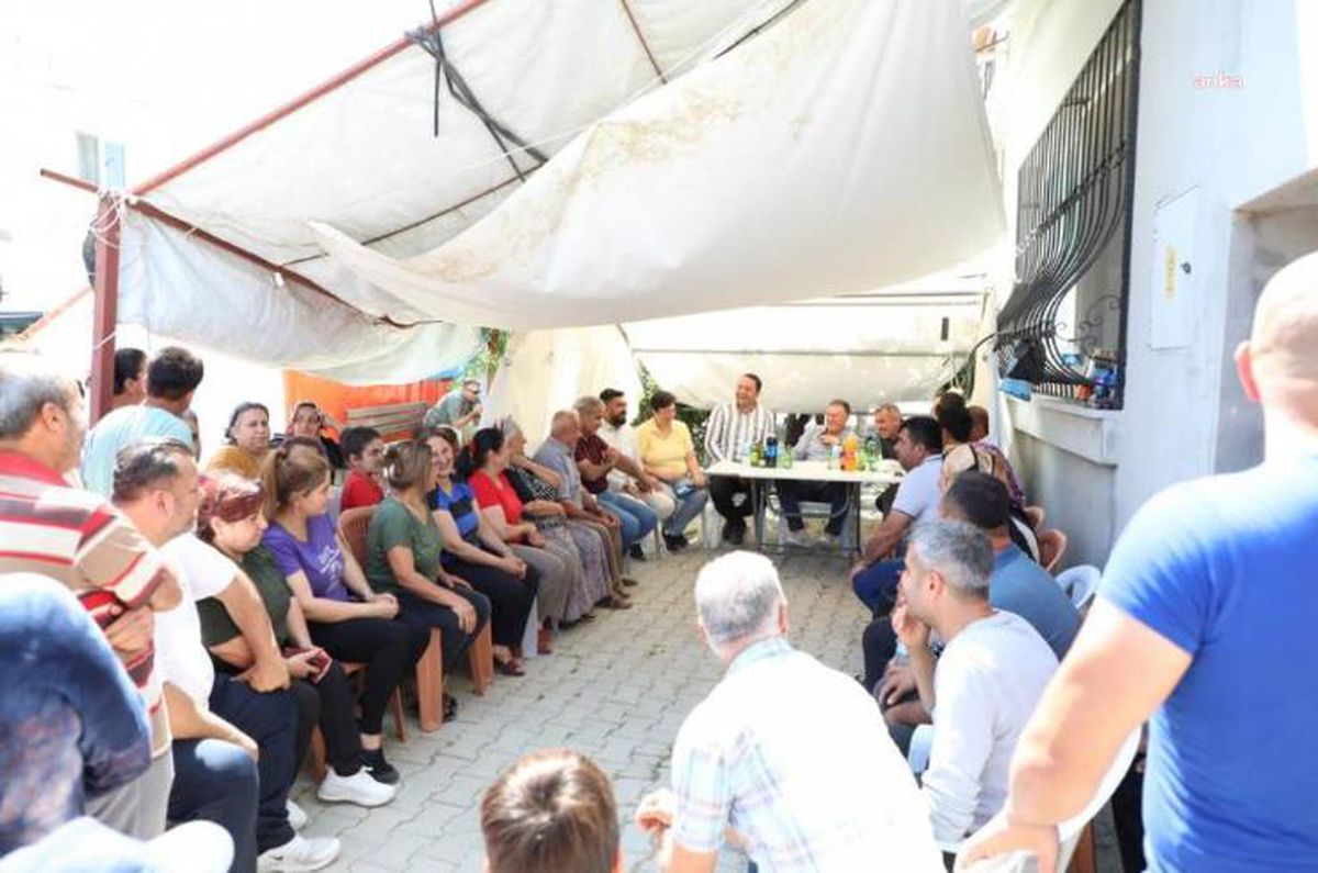 Hatay Büyükşehir Belediye Başkanı Lütfü Savaş, vatandaş buluşmalarına devam ediyor
