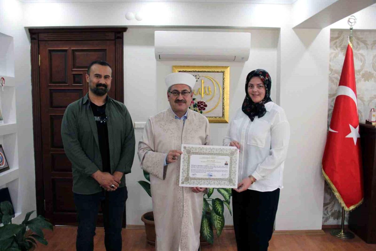 İrlanda uyruklu kadın Muğla'da Müslüman oldu