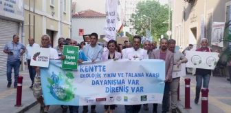 İzmir'de Dünya Çevre Günü etkinlikleri kapsamında farkındalık yürüyüşü düzenlendi
