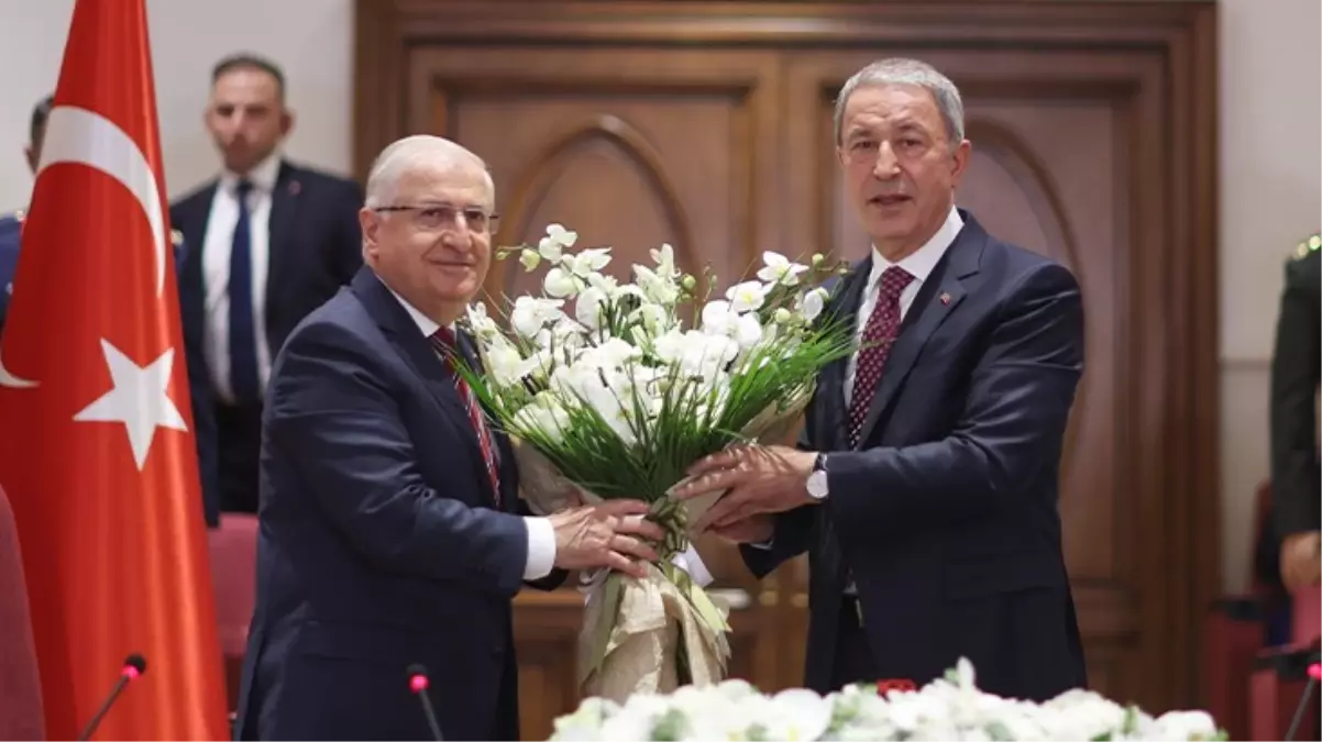 Milli Savunma Bakanlığı'nda devir teslim töreni! Yaşar Güler'in ilk sözleri: Önceliğimiz terörle mücadele olacak