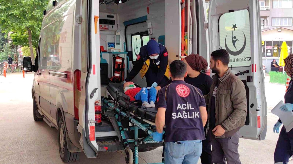 İnegöl'de 1 yaşındaki bebek pencereden düştü