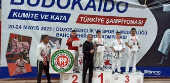 Samsunlu Fehim Faruk Erol Türkiye Tek Yürek Budokaido Şampiyonası'nda birinci oldu