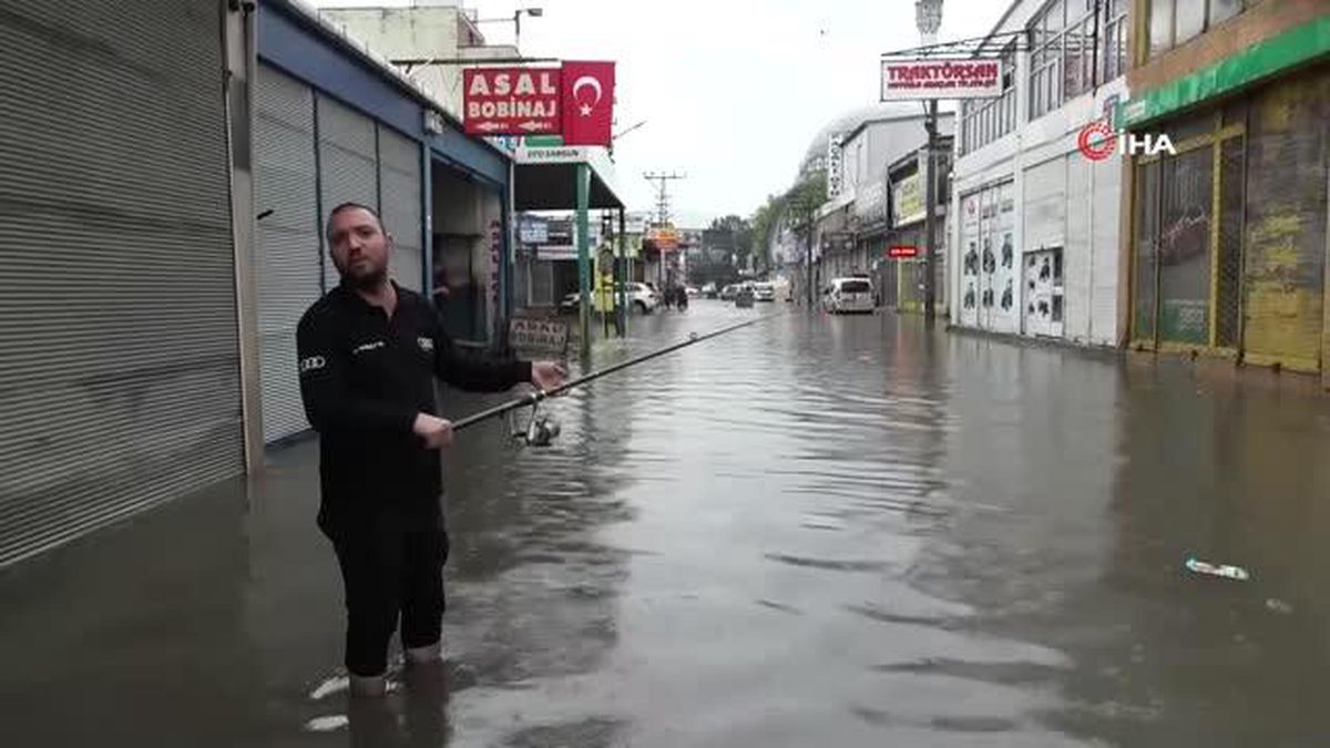 Samsun'da Sanayi Sitesi Sel Sularına Teslim Oldu