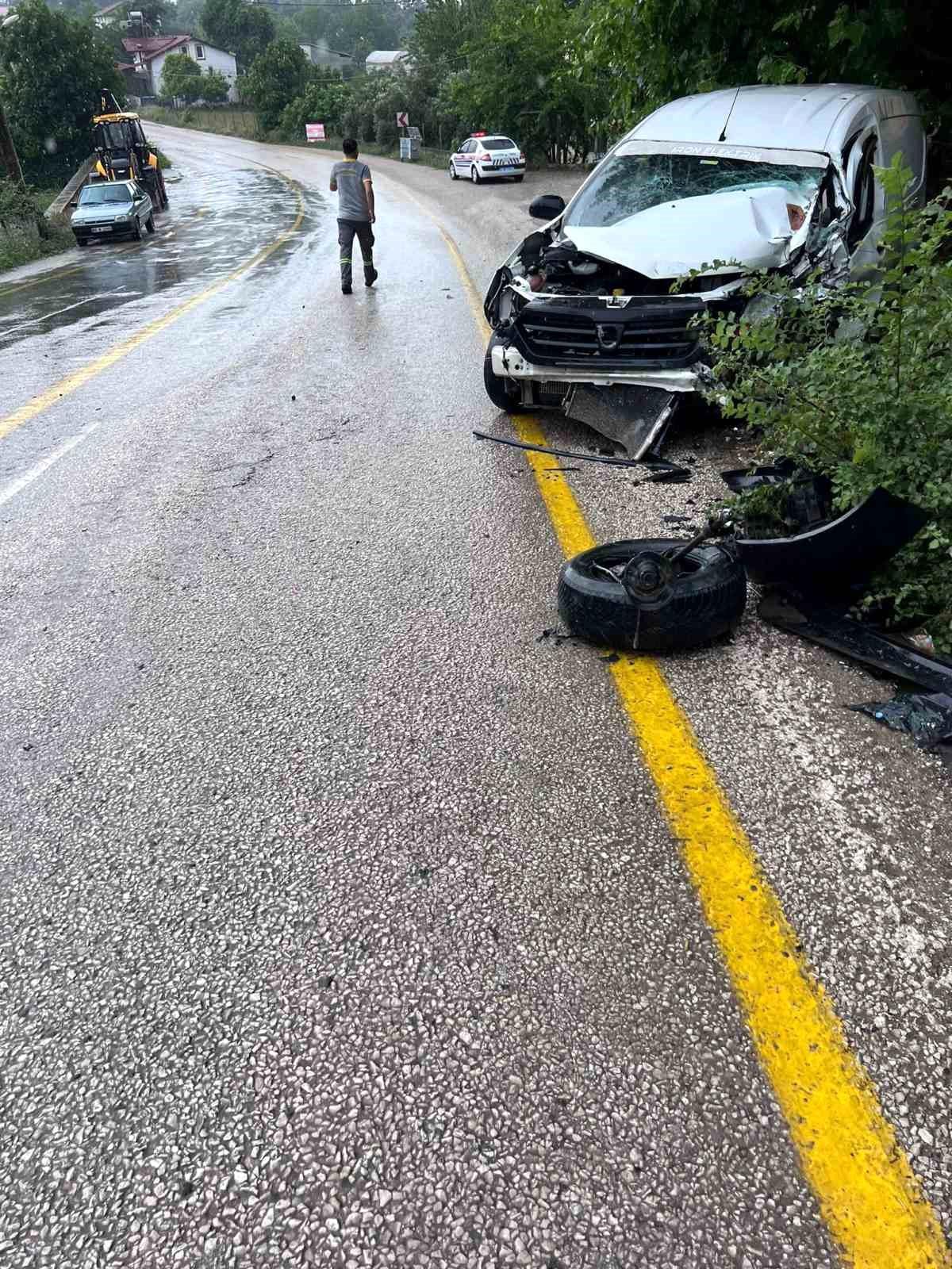 Muğla'da Trafik Kazası: 2 Yaralı