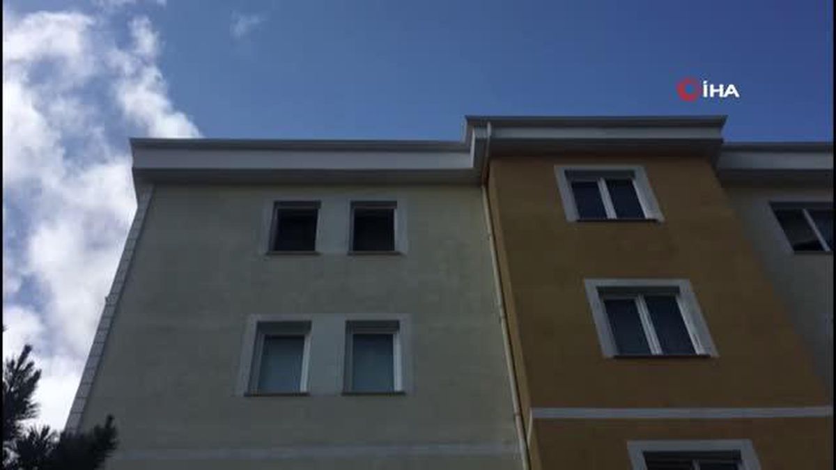 Çorum'da 5 Katlı Apartmanda Korkutan Yangın