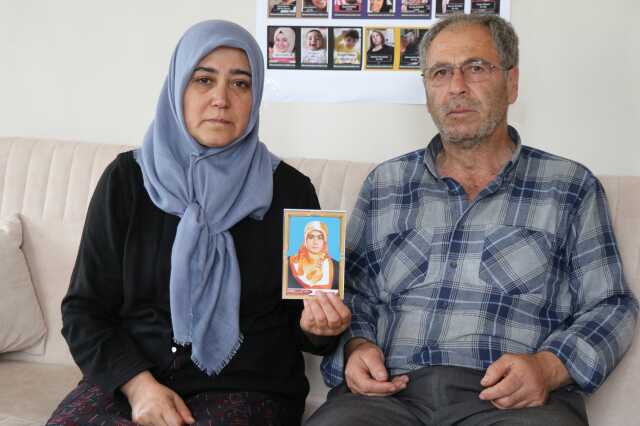 Acılı anne baba, depremde kaybolan kızı ve torunları için yetkililerden yardım istedi