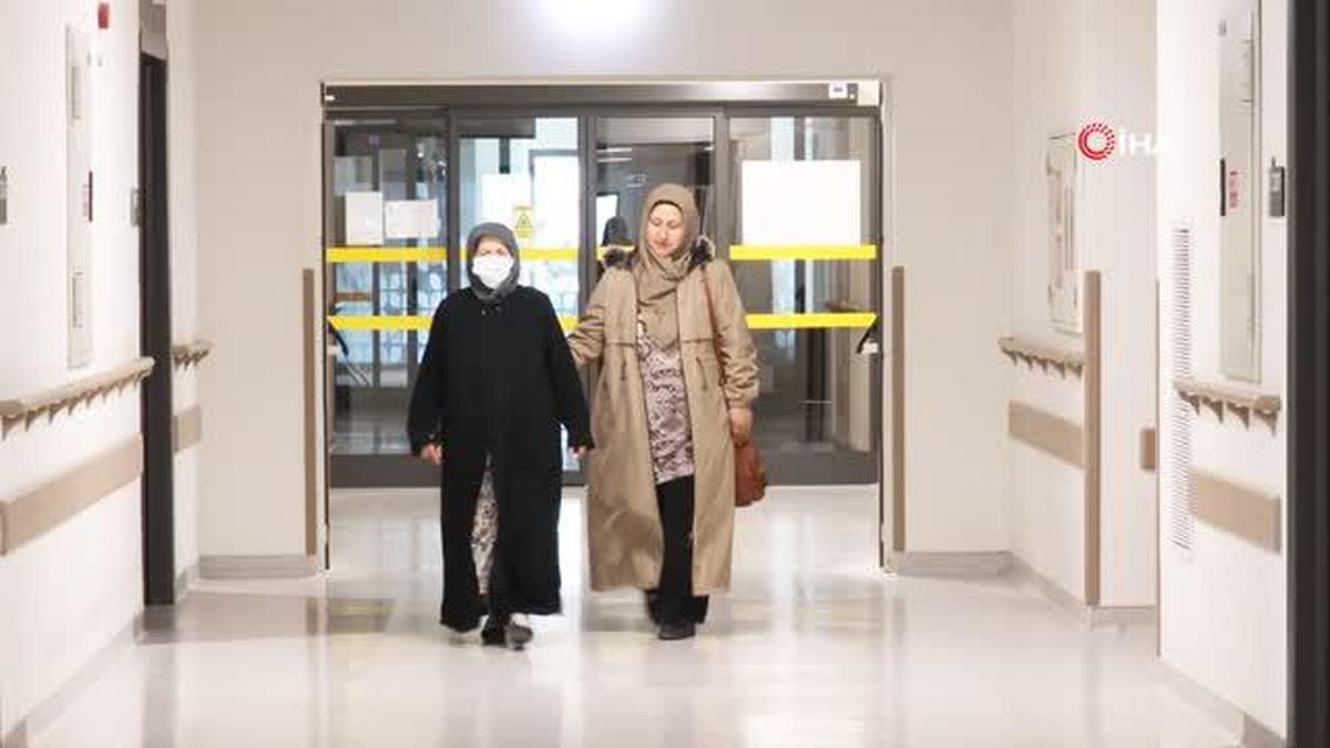 Bursa Şehir Hastanesi'nde Minimal İnvaziv Kalp Cerrahisi Hastalara Şifa Oluyor