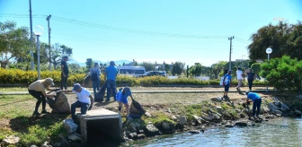 Fethiye'de Dünya Çevre Günü etkinliği: Kuş Cenneti ve Ördek Adası'nda temizlik çalışması yapıldı