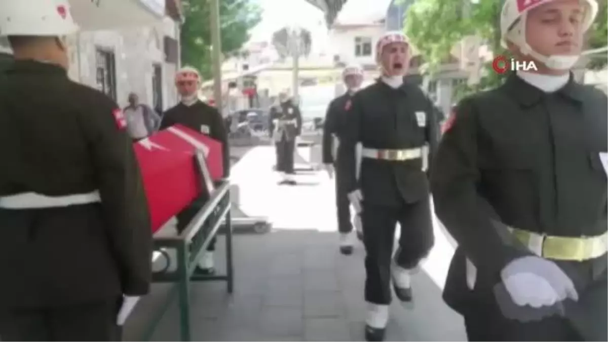 Astsubay Başçavuş Turgut Seyhan ilik kanseri tedavisi sonrası hayatını kaybetti
