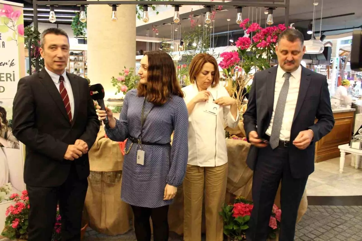 İstanbul Havalimanı'nda Ege lezzetleri yolcuların beğenisine sunuldu