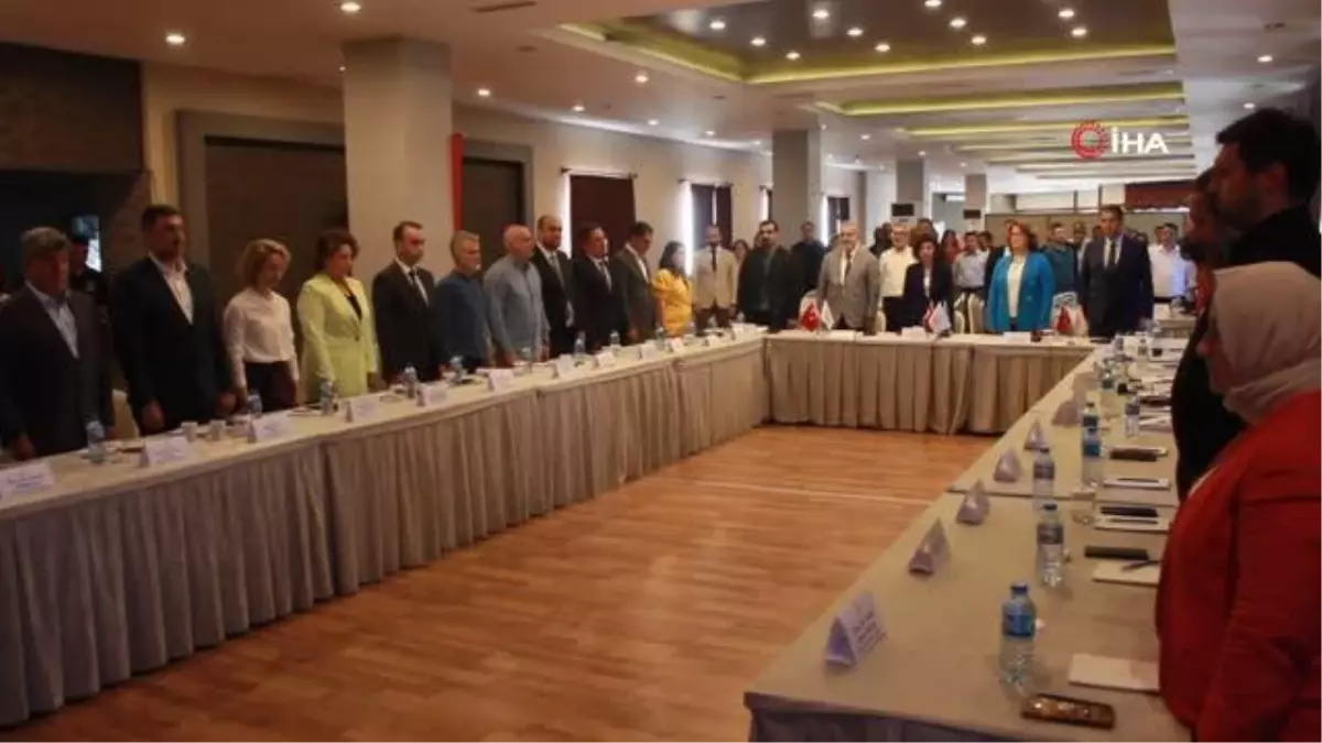 Muhtemel Marmara depremi için tedbirler değerlendirildi, UMKE merkez üssü Edirne'ye kurulması planlanıyor