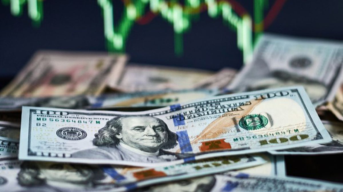 Piyasaların ateşi sönmüyor! Dolar ve euro güne yine rekorla başladı